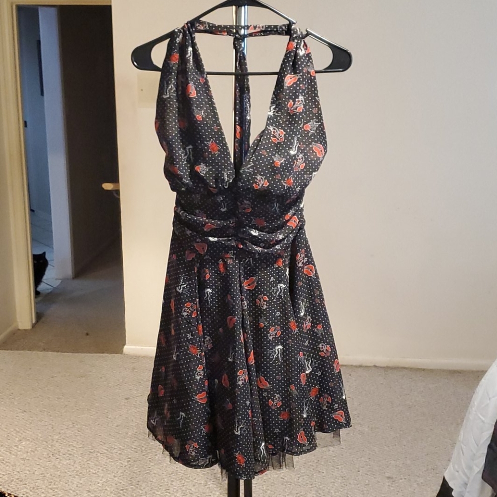 Pin up halter dress